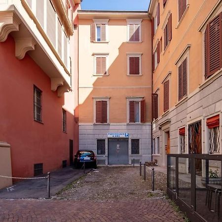 Ground Floor Luxe Historic Studio City Centre Apartamento Bolonha Exterior foto