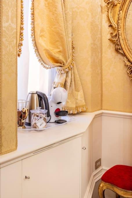 Ground Floor Luxe Historic Studio City Centre Apartamento Bolonha Exterior foto