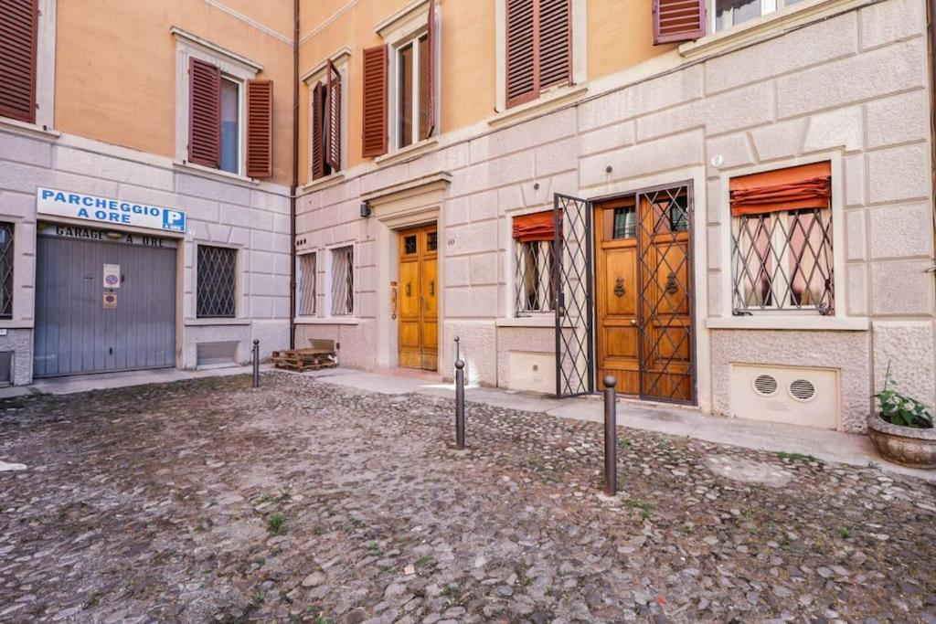 Ground Floor Luxe Historic Studio City Centre Apartamento Bolonha Exterior foto