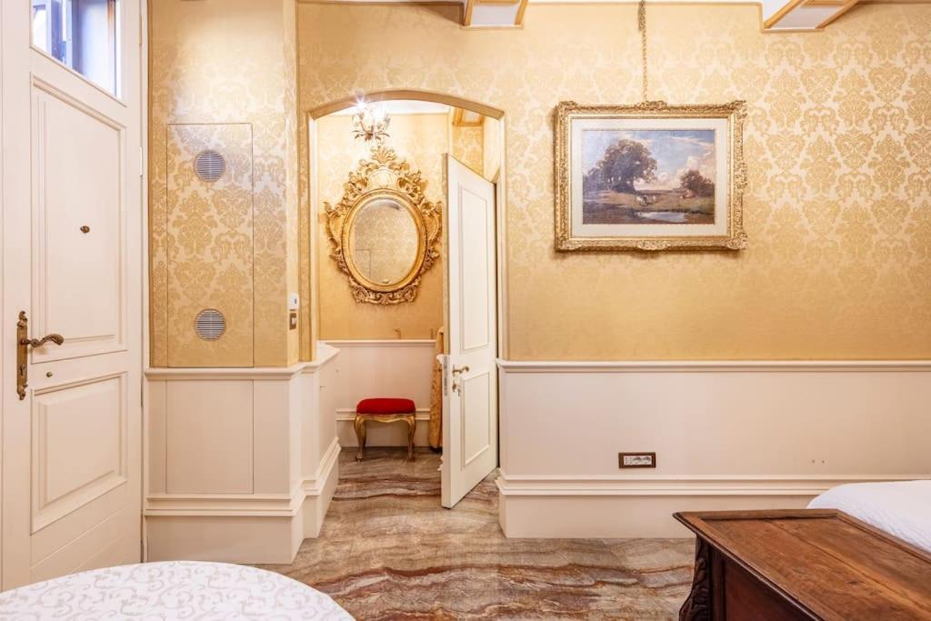 Ground Floor Luxe Historic Studio City Centre Apartamento Bolonha Exterior foto